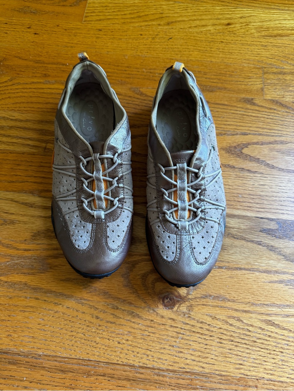 Privo by Clark’s Women’s Casual Lace-Up Sneakers in Taupe Brown